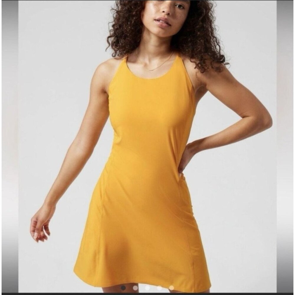 Athleta yellow infinity dress built in shorts sz 1X Women tennis pickleball